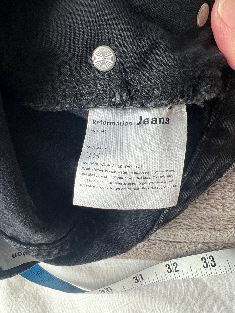 Reformation Dixie High Rise Jean Short - Picture 11 of 12